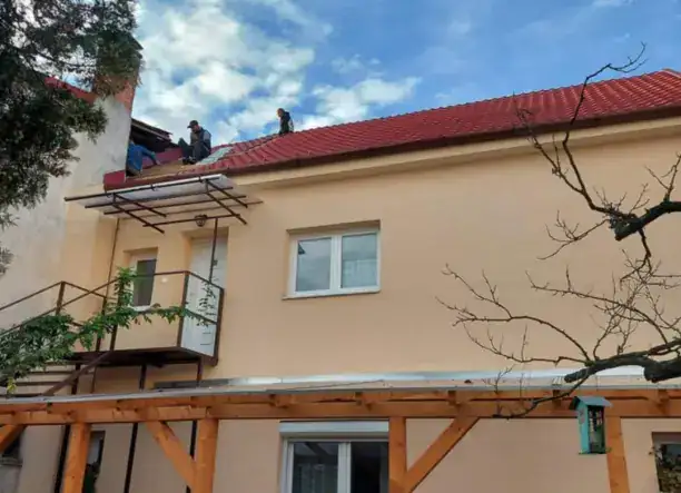 Bádogos, tetőfedő