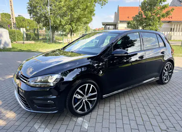 VOLKSWAGEN GOLF 7