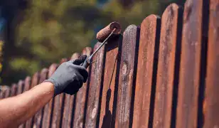 Tartós, gondozásmentes kerítések és kapuk egyedi méretre