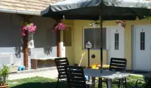 Cserke Gyöngye Apartman – Cserkeszőlő