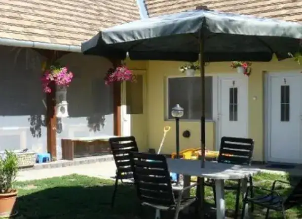 Cserke Gyöngye Apartman – Cserkeszőlő