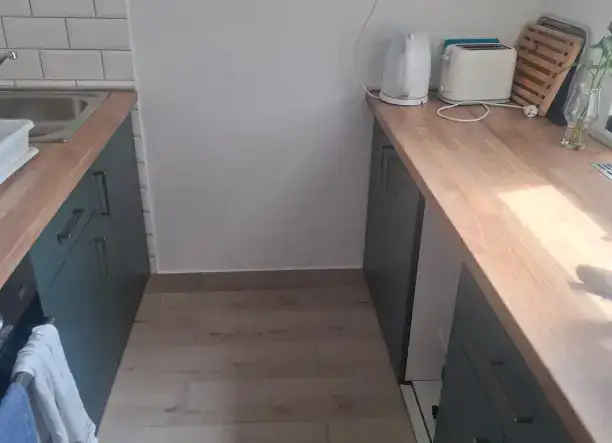 LAKÁSTAKARÍTÁST VÁLLALOK 🧹