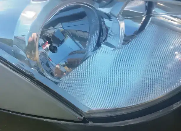 Mobil autó lámpa polírozás