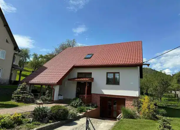 Kőműves, bádogos, ács, tetőfedő