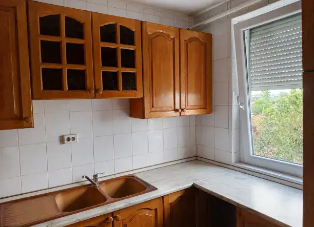 Örökpanorámás 80m2 panellakás eladó zárt gyermekbarát belső kerttel Budapesten