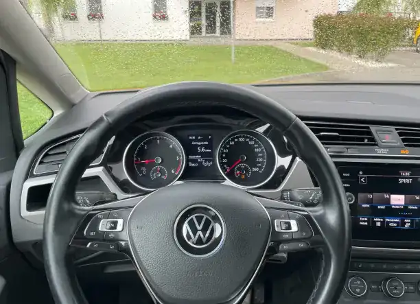 Volkswagen Touran 2.0 TDI , 7 személyes