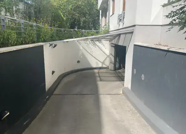 Mélygarázs kiadó Budapesten