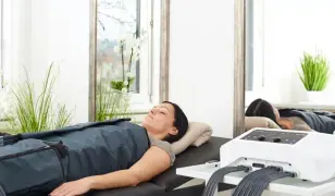 30 perces gépi hullámmasszázs-nyirokmasszázs a Laser & Shape InfraTrainer Studio és Szépségszalonban