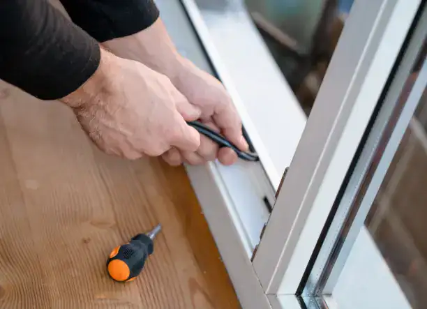 NYÍLÁSZÁRÓ KLINIKA