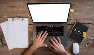 Modern üzleti weboldal készítése – profi online megjelenés vállalkozásoknak !