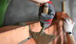 KŐMŰVES MUNKÁK VÁLLALÁSA