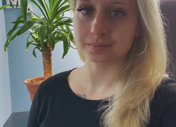 Nauzi Masszázs