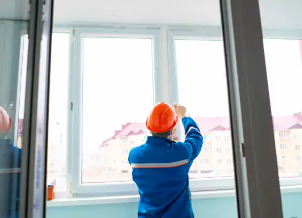 ABLAKCSERE ÉS KŐMŰVES MUNKÁK – NYÍREGYHÁZA ÉS 100 KM-ES KÖRZETE! 🏠