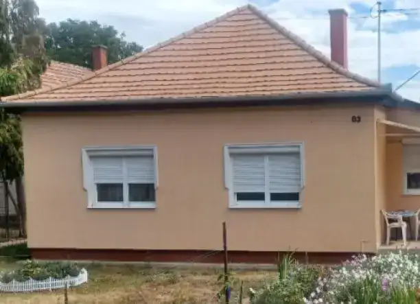 Családi ház eladó Oroszlányon