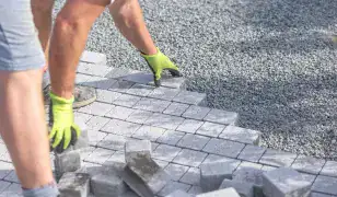 TÉRKÖVEZÉS ÉS ÚTÉPÍTÉS – 40 ÉV TAPASZTALATTAL!