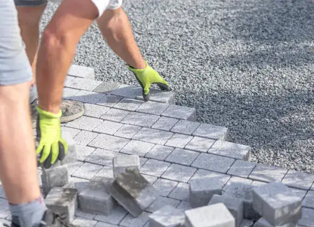 TÉRKÖVEZÉS ÉS ÚTÉPÍTÉS – 40 ÉV TAPASZTALATTAL!