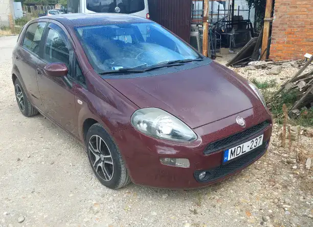 Családi okok miatt eladó Fiat punto evo 1.3 multijet dízel