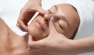 ANESI Dermo Controle arctisztítás a Szilani-Beauty Szépségszalonban