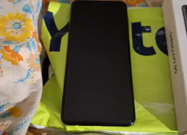 Eladó egy Samsung a 23 5g típusú okostelefon