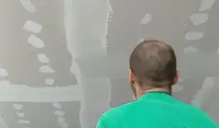 Lakàsok hàzak felujítàsa, szigetelése, festése (akàr csak tisztasàgi festése) gipszkartonozàs
