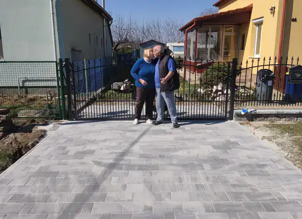 Térkövezés, kerítés építés, kőműves munkák