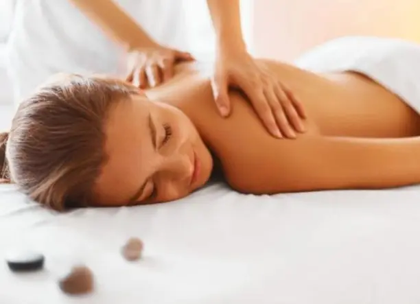 Gyógy-, frissítő svédmasszázs a Body&Soul Masszázsszalonban