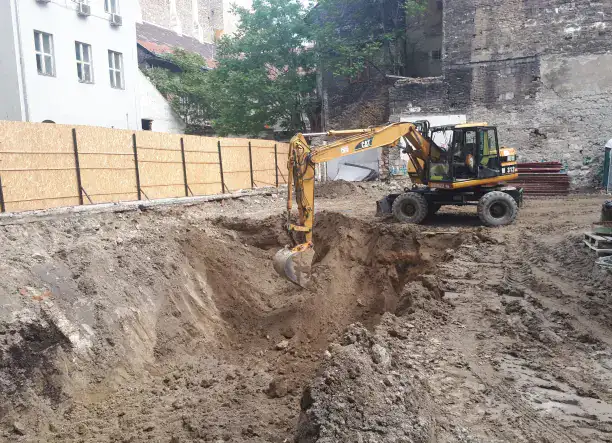 Építkezés, bontás, földmunkák, alapozás Budapesten