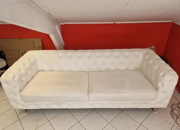Kanapé CHESTERFIELD Bézs eladó!