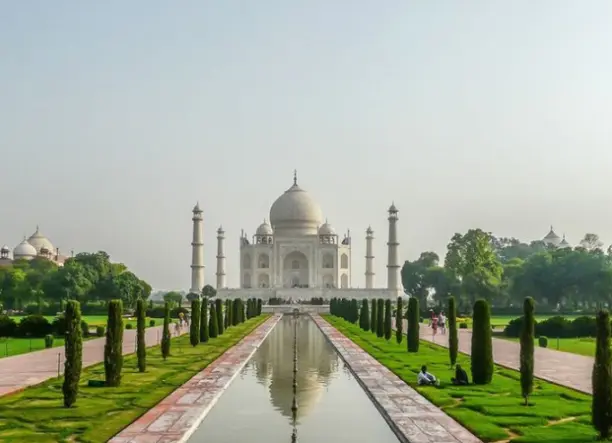 Körutazás Indiában repülőjegyekkel, illetékkel, félpanzióval, programokkal, belépőkkel – vár Mumbai, Rajasthan, az Aranyháromszög, Delhi és Varanasi