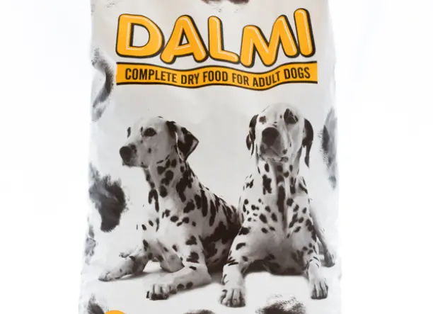 KUTYAELEDEL DALMI 10KG BAROMFI