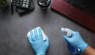 Takarítás korrekt áron! Hívjon hétvégén is!