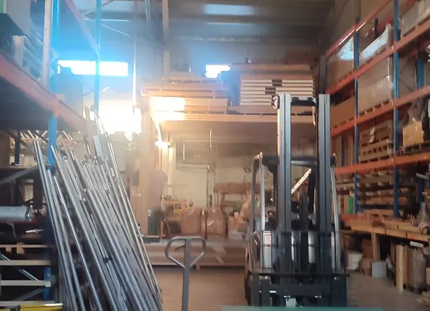 Asztalosipari szakmunka!