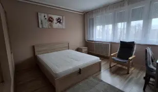 Debrecen Poroszlay úton erkélyes lakás eladó