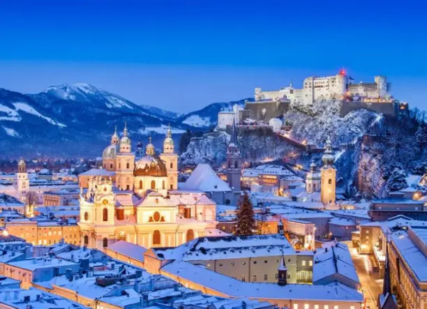 3 napos adventi kirándulás Salzburgban és a Salzkammerguti-tóvidéken, busszal, reggelivel, idegenvezetéssel