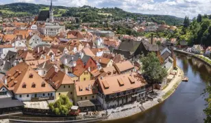 3 napos kirándulás Csehországban, városnézés Prágában és Cesky Krumlovban, félpanzióval, 3*-os szállással és buszos utazással, fakultatív moldvai hajókázással