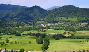 3 napos kaland Szlovéniában tulipánvirágzás idején, busszal, reggelivel, 3*-os szállással, idegenvezetéssel