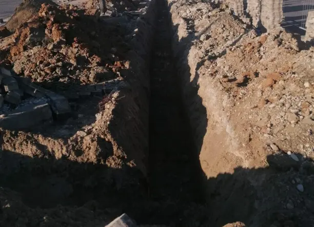 Aszfaltozás,térkövezés,egyéb földmunka