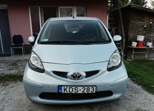 Toyota Aygo friss műszakival.
