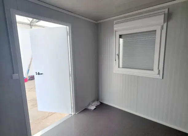 ŐRKONTÉNER - 300X240X260 CM