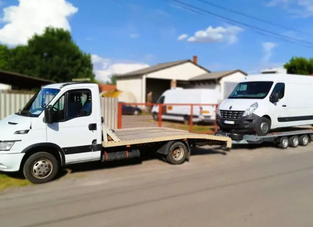 Autómentés 0/24-Autószállítás-Furgonmentés-Kisgépszállítás-Fuvarozás