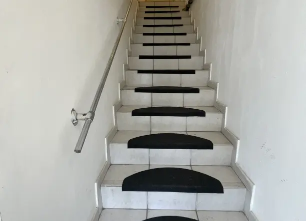 Eladó társasházi lakás Tiszaújvárosban