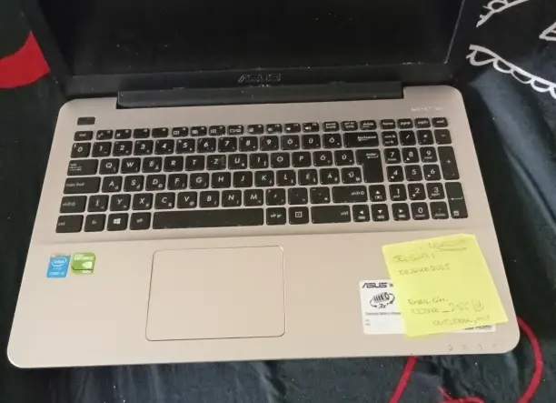 Asus laptop