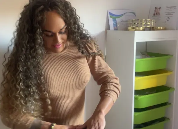 Hirudoterápia (Orvosi Pióca) , köpölyterápia, dermato vákuum terápia, mézmasszázs , japán arcmasszázs ,kinesio tape, frissítő, sport , fitnesz, relaxá