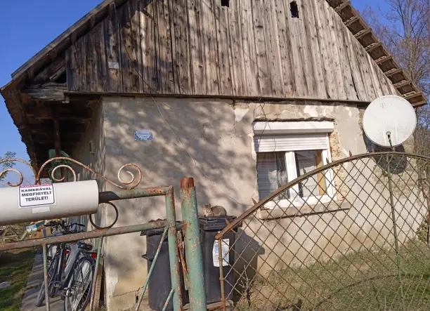 Telek eladó Kislángon