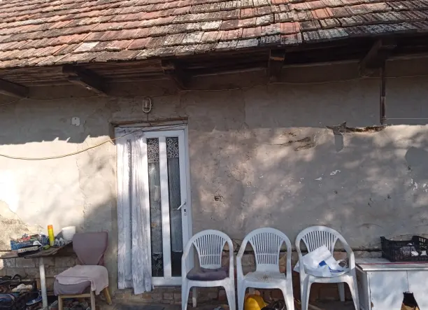 Telek eladó Kislángon