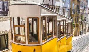 7 napos körutazás Portugáliában, repülőjeggyel, illetékkel, félpanzióval, Lisszabon és Porto érintésével