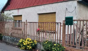 Hevesen 2 szobás családi ház eladó