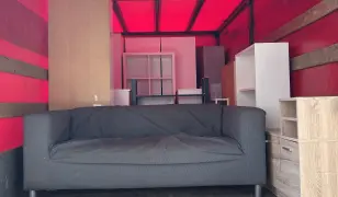 Költöztetés - Áruszállitás