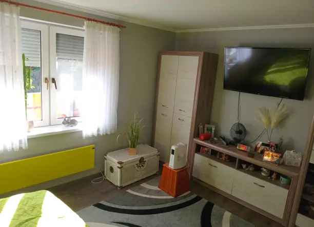 Örömmel mutatom be ezt gyöngyszemet a portfóliómban: egy igazi álomotthont Okányban, a csendes utcák egyikében