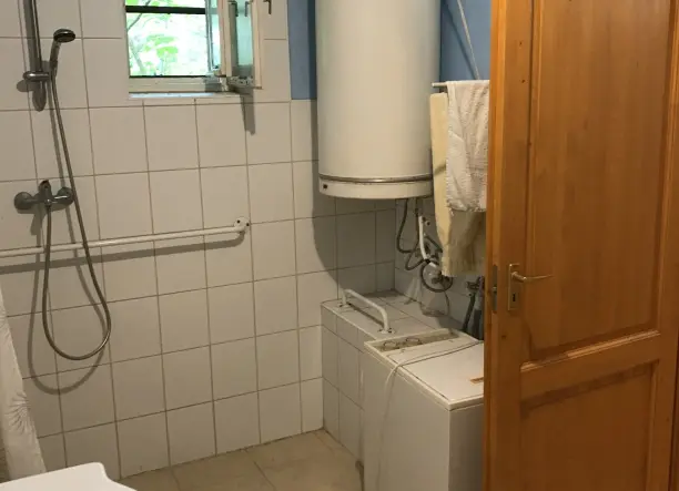 Csendes Otthon Jaminában, Kész Felújításokkal és Felújításra váró részekkel!